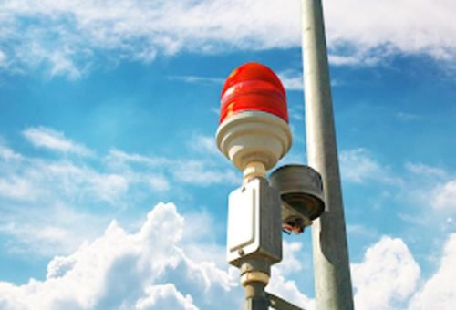 Projeto e instalação de sistema de proteção contra descargas atmosféricas (SPDA) conforme NBR 5419.